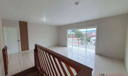 Apartamento com 3 dormitórios para alugar, 167 m² por R$ 2.900 + taxas/mês - Aventureiro - Joinville/SC