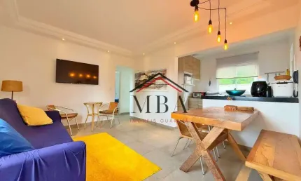 Apartamento REFORMADO com 2 dormitórios à venda, 70 m² por R$ 450.000 - Praia da Enseada - Guarujá/SP