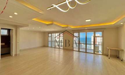 Apartamento REFORMADO com 4 dormitórios para alugar, 180 m² por R$ 7.500/mês - Praia das Pitangueiras - Guarujá/SP