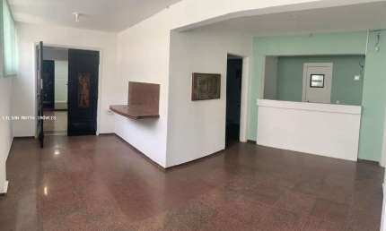 Sala Comercial para Venda em Juiz de Fora, Centro, 4 banheiros, 5 vagas