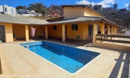 Chácara para Venda em Pinhalzinho, Zona Rural, 3 dormitórios, 2 suítes, 4 banheiros, 1 vaga