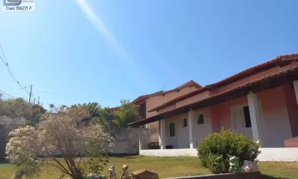 Chácara para Venda em Pinhalzinho, Zona Rural, 3 dormitórios, 3 suítes, 5 banheiros, 2 vagas