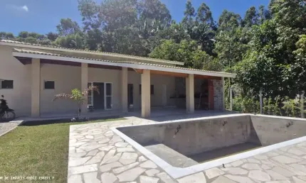 Chácara para Venda em Pinhalzinho, Zona Rural, 4 dormitórios, 3 suítes, 4 banheiros, 2 vagas