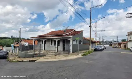 Casa para Venda em Pinhalzinho, Centro, 2 dormitórios, 1 banheiro, 1 vaga
