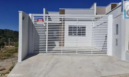 Casa para venda em pinhalzinho, centro, 2 dormitórios, 1 suíte, 2 banheiros, 2 vagas