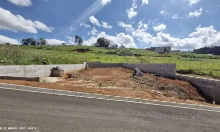 Terreno em Condomínio para Venda em Pinhalzinho, Zona Rural