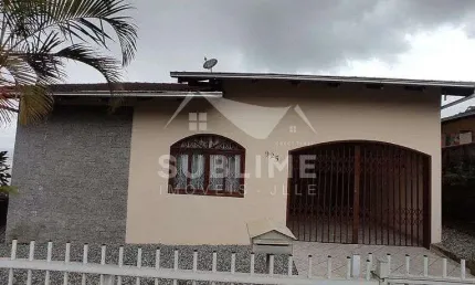 Casa com 3 quartos à venda no Iririú, Joinville 