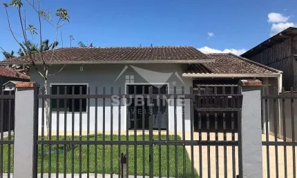 Casa com 3 quartos à venda na Vila Nova, Joinville 