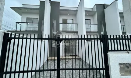Sobrado geminado de esquina no bairro estevão de matos