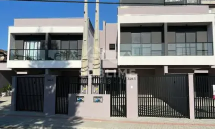 Casa com 3 quartos à venda no Santo Antônio, Joinville 