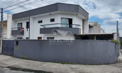 Sobrado Geminado de Esquina no Bairro Costa e Silva com Suíte