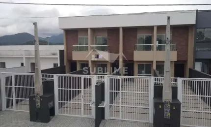 Casa com 2 quartos à venda na Vila Nova, Joinville 