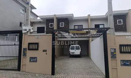 Casa com 3 quartos à venda na Vila Nova, Joinville 