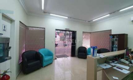 Sala Comercial com clinica dentaria completa e carteira de clientes