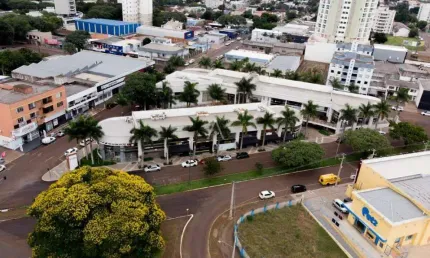 Sala comercial para alugar na Rua Treze de Maio, Centro, Cascavel