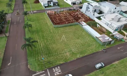 Terreno à venda no Bairro CATARATAS em CASCAVEL por R$ 479.900,00