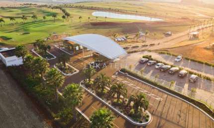 Terreno à venda no Bairro UNIVERSITARIO em CASCAVEL por R$ 3.066.884,26
