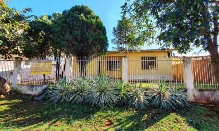 Casa Residencial 3 quartos à venda no Bairro UNIVERSITARIO em CASCAVEL por R$ 400.000,00