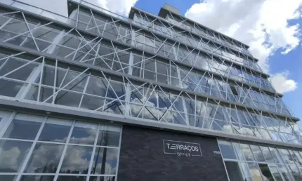 Sala comercial para locação no bairro FAG em Cascavel