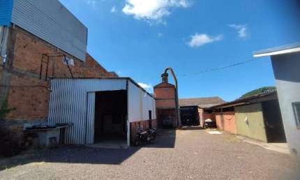 Barracão Comercial para aluguel no Bairro VILA INDUSTRIAL em TOLEDO por R$ 7.500,00