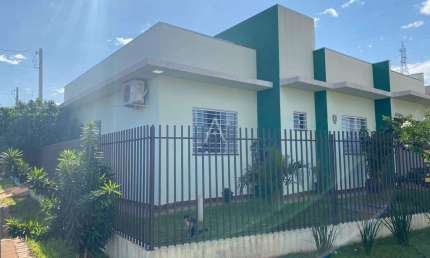 Casa Residencial 3 quartos à venda no Bairro JARDIM PANORAMA em TOLEDO por R$ 470.000,00
