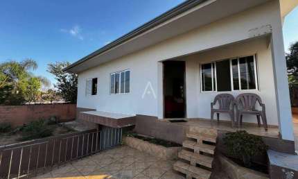Casa Residencial 3 quartos à venda no Bairro UNIVERSITARIO em CASCAVEL por R$ 600.000,00