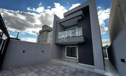 Sobrado 3 suítes à venda no Bairro COQUEIRAL em CASCAVEL por R$ 780.000,00