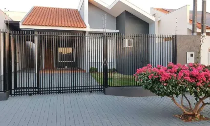 Casa Residencial 3 quartos para aluguel no Bairro JARDIM GISELA em TOLEDO por R$ 3.350,00