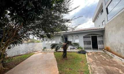Casa Residencial 5 quartos à venda no Bairro NEVA em CASCAVEL por R$ 800.000,00
