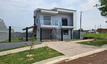 Sobrado 3 quartos à venda no Bairro UNIVERSITARIO em CASCAVEL por R$ 800.000,00