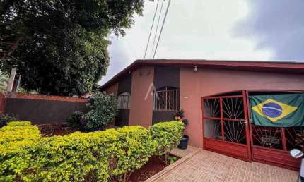 Casa Residencial 3 quartos à venda no Bairro BRASILIA em CASCAVEL por R$ 370.000,00