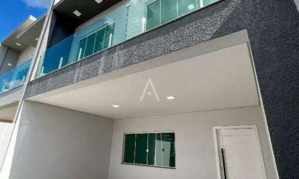 Sobrado 3 quartos à venda no Bairro UNIVERSITARIO em CASCAVEL por R$ 690.000,00