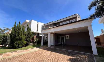 Casa Residencial 3 quartos à venda no Bairro FAG em CASCAVEL por R$ 3.650.000,00