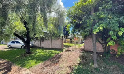 Terreno à venda no bairro 14 de novembro em cascavel por r$ 300.000,00
