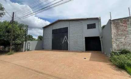 Barracão Comercial à venda no Bairro Pioneiros Catarinenses em CASCAVEL por R$ 910.000,00