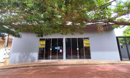 Sala Comercial para aluguel no Bairro Vila Pioneiro em TOLEDO por R$ 2.700,00