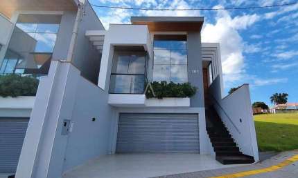 Sobrado em condomínio 3 quartos à venda no Bairro CENTRO em TOLEDO por R$ 1.160.000,00