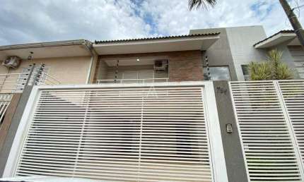 Sobrado com 1 suíte e 2 quartos localizado no Bairro Neva, em Cascavel - Pr., por R$ 807.500,00