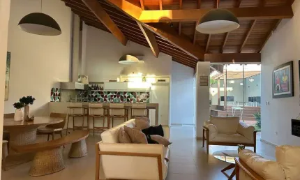 Sobrado 4 quartos à venda no Bairro JARDIM AMERICA em UMUARAMA por R$ 2.000.000,00