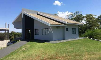 Sobrado 3 quartos à venda no CLUBE NÁUTICO TOLEDO por R$ 1.275.000,00