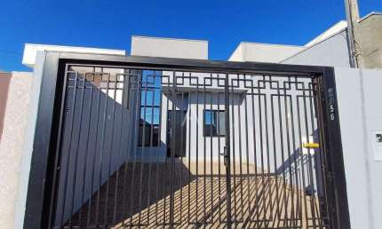 Casa com 3 quartos para alugar na Rua Antônio Padovani, Morumbi, Cascavel