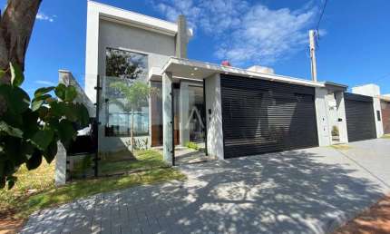 Casa Residencial 3 quartos à venda no Bairro TOCANTINS em TOLEDO por R$ 1.070.000,00