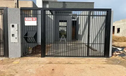 Casa Residencial 2 quartos à venda no Bairro JARDIM COOPAGRO em TOLEDO por R$ 300.000,00