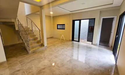Sobrado 3 quartos à venda no Bairro VILA INDUSTRIAL em TOLEDO por R$ 750.000,00