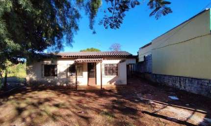 Casa Residencial 2 quartos para aluguel no Bairro VILA INDUSTRIAL em TOLEDO por R$ 1.500,00