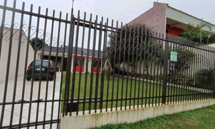 Casa para locação semi mobiliada no bairro Pacaembu em Cascavel Pr