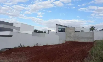 Terreno à venda no Bairro VILA INDUSTRIAL em TOLEDO por R$ 390.000,00