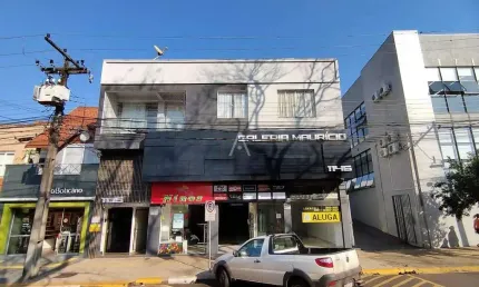 Sala comercial para aluguel no bairro centro em toledo por r$ 900,00