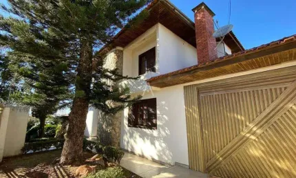 Casa para locação no bairro Universitário em Cascavel