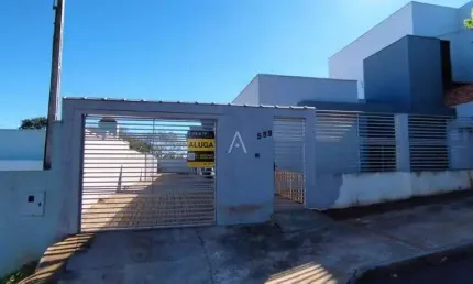 Casa residencial 2 quartos para aluguel no bairro jardim concordia em toledo por r$ 1.350,00